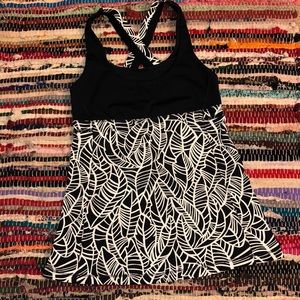 Lululemon tank- size 6